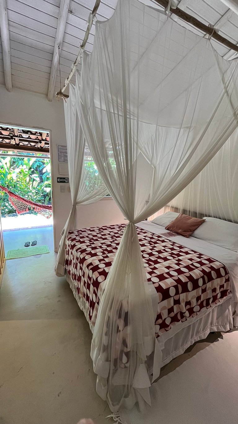 Biribandos Rooms: a passos do Quadrado e praia