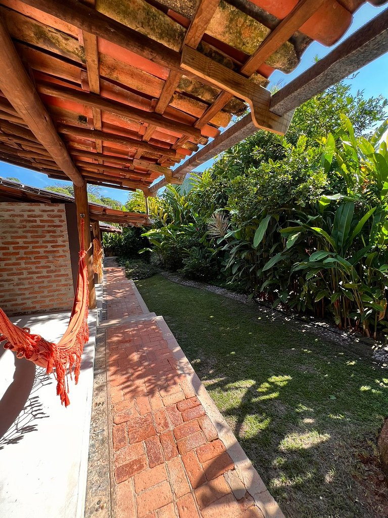 Biribandos Rooms: a passos do Quadrado e praia