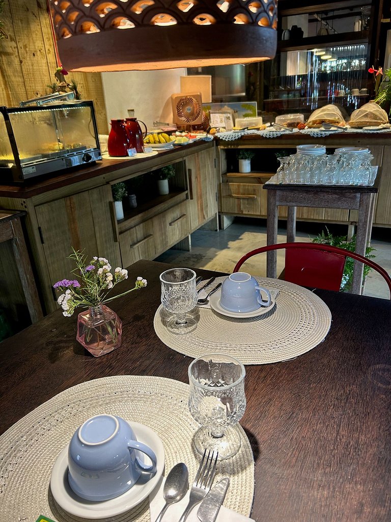 Biribandos Rooms | 400 metros do Quadrado e 900 metros das p