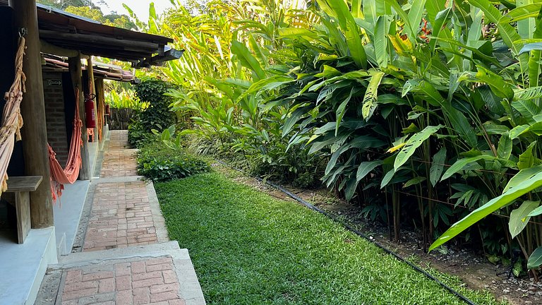 Biribandos Rooms: a passos do Quadrado e praia