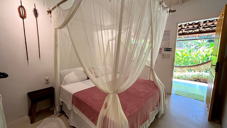 Biribandos Rooms: a passos do Quadrado e praia